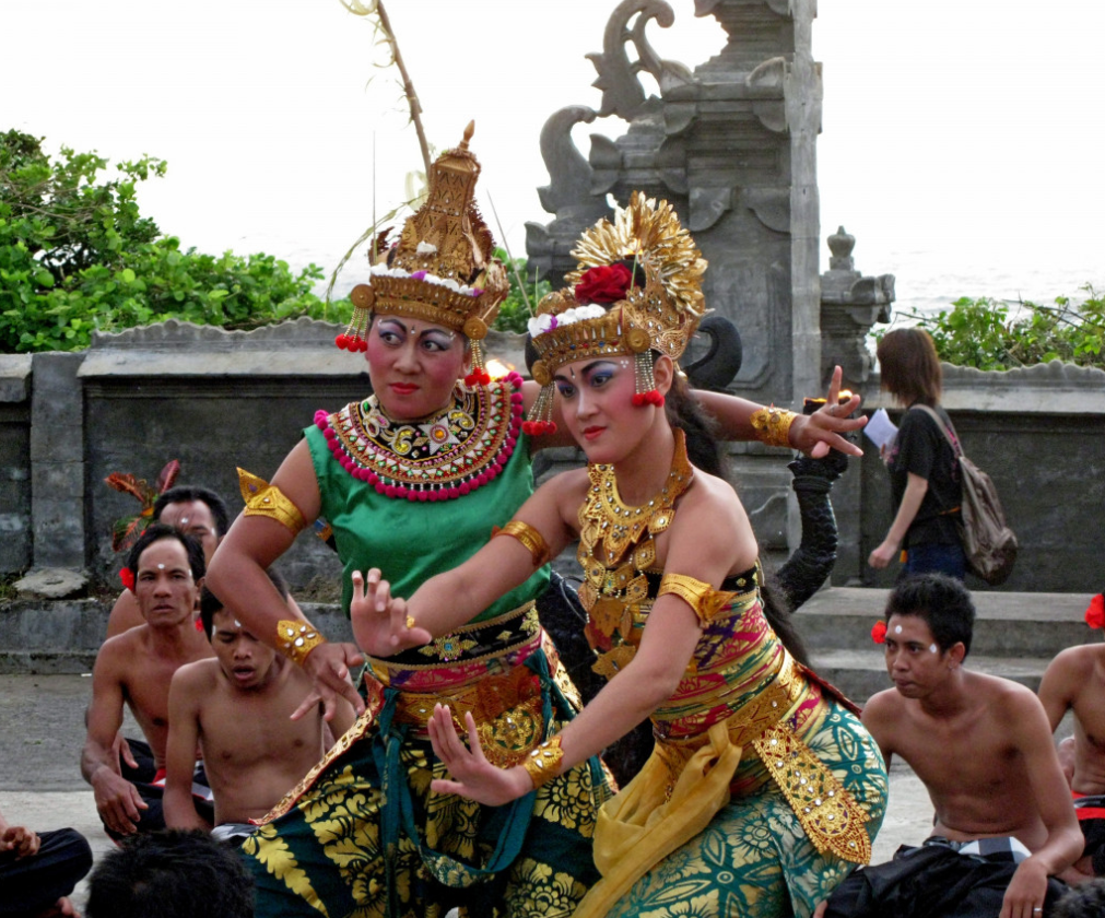 Balinese dance show